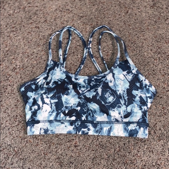 GAIAM Other - GAIAM strappy sports bra with padding
